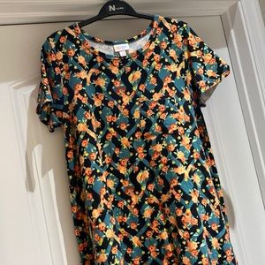 LulaRoe Carly.  Size small.